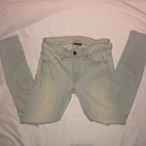 Light wash American Eagle Ankle Jeggings